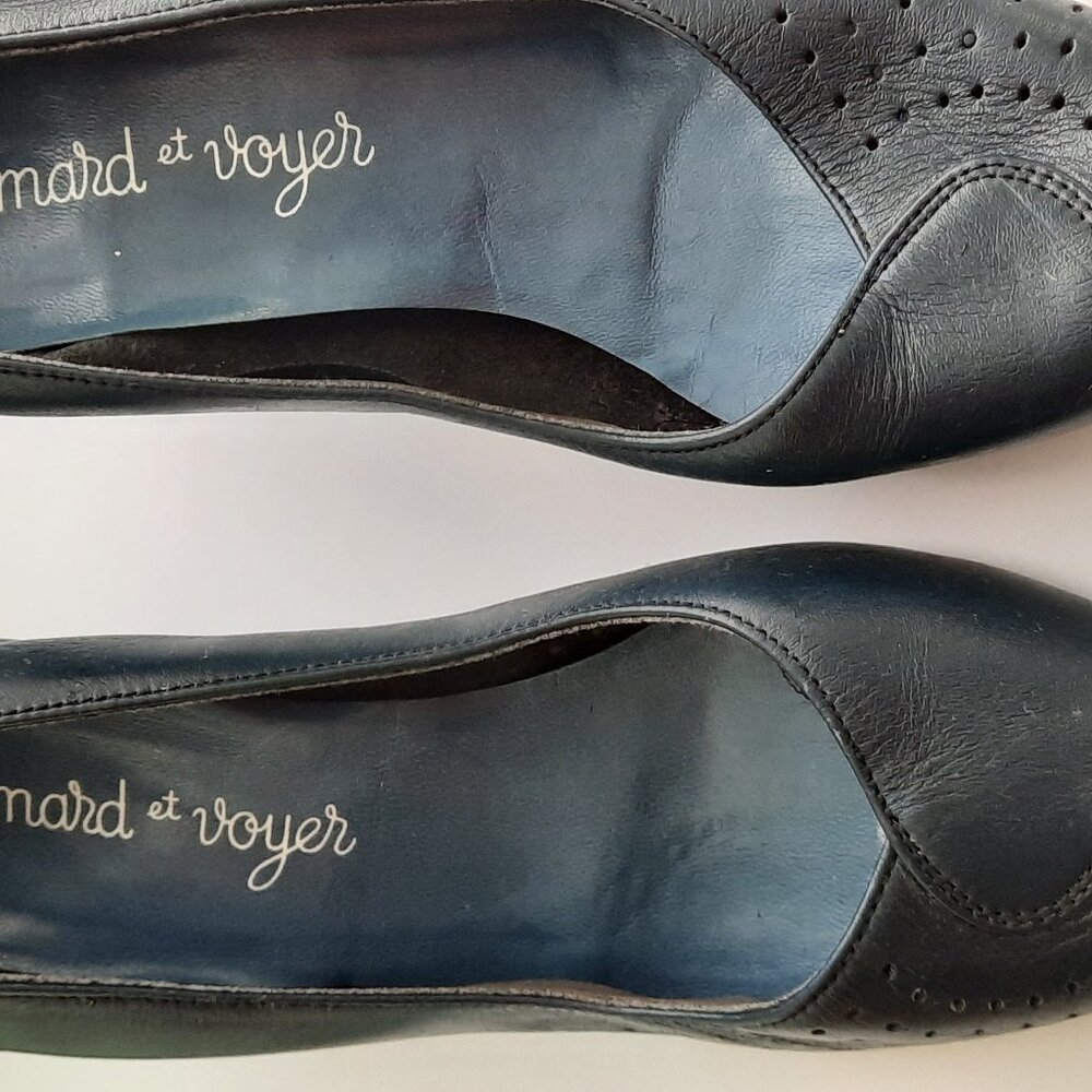 Simard & Voyer leather Shoes Worn Only Once Inside!